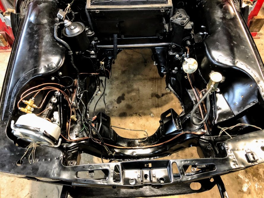 Update "Red" : Engine bay ready !