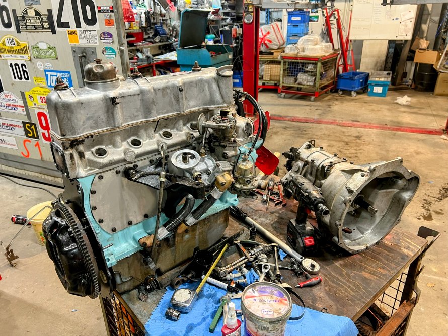 Rover 2000SC blok bijna gereed