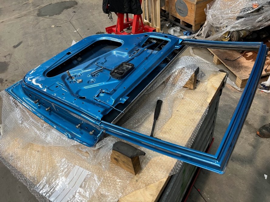 Volvo 264 : deuren afbouwen