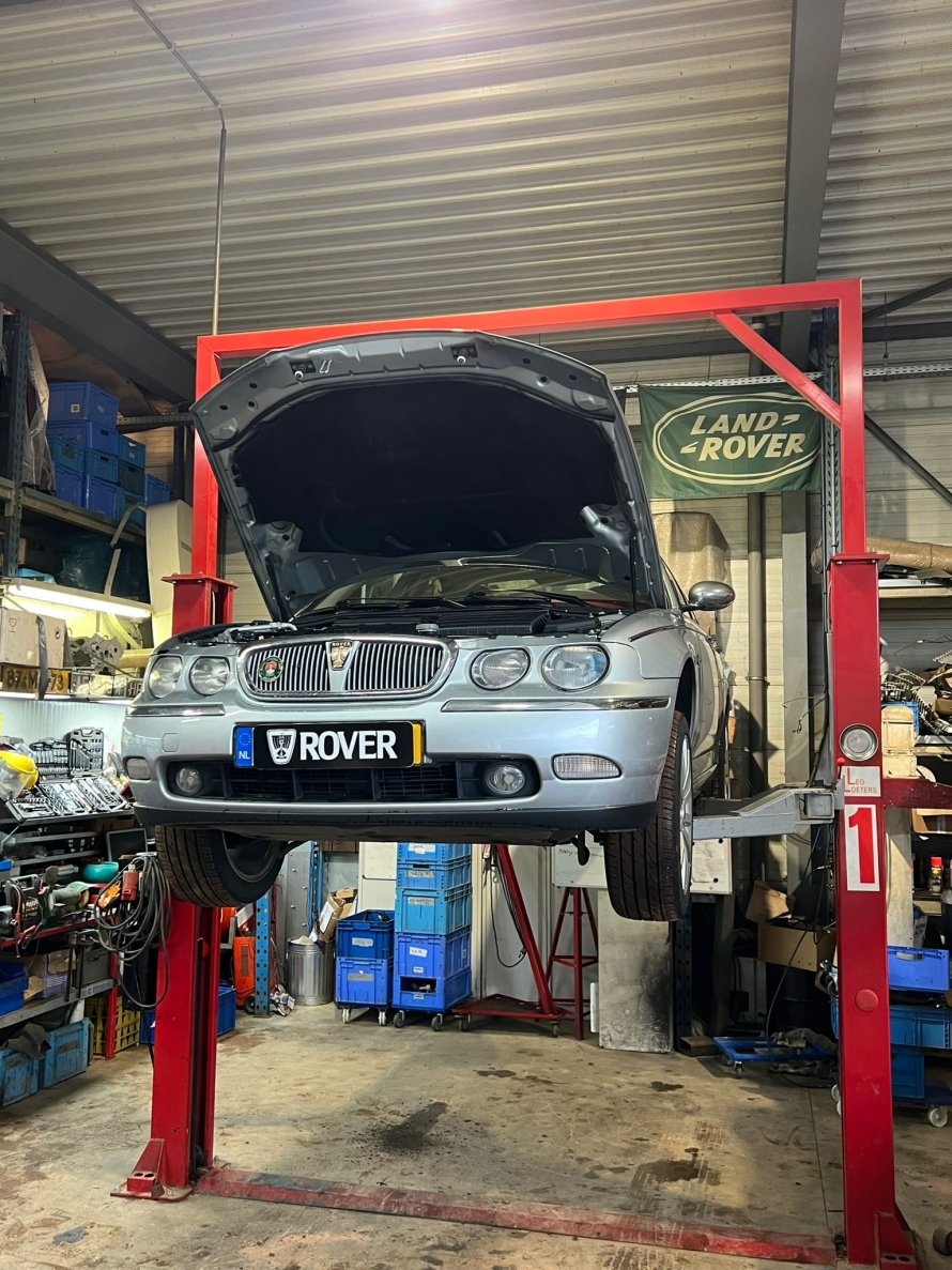 mooie Rover 75; Youngtimer "klein gaatje vullen"