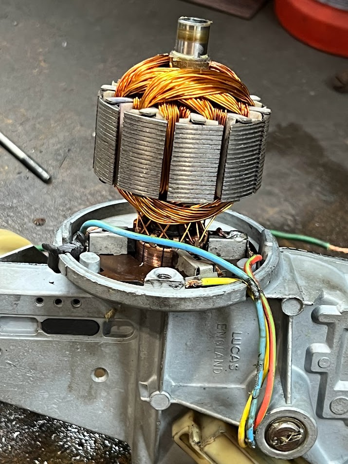 Rover P6 3500S, APK gereed maken