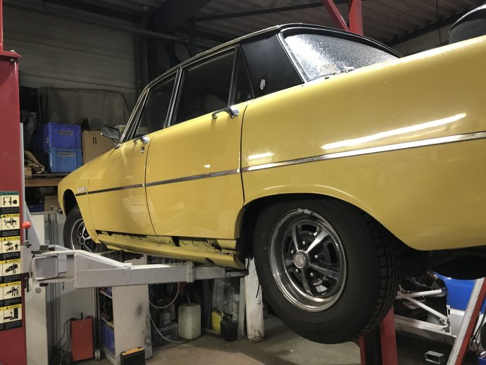 Rover P6 / 4 hoeken laswerk....