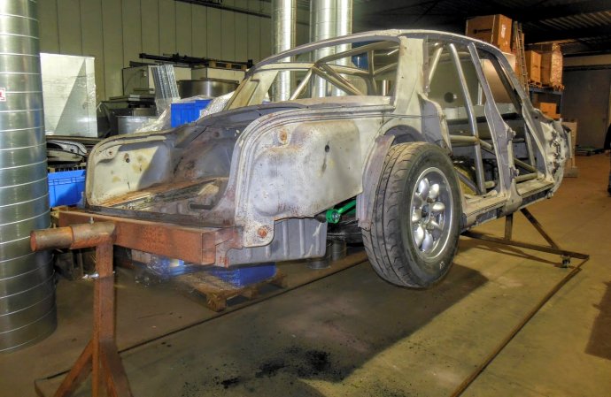 even terug in de tijd.... P6 met Jaguar LSD Diff (staat even in de ijskast)