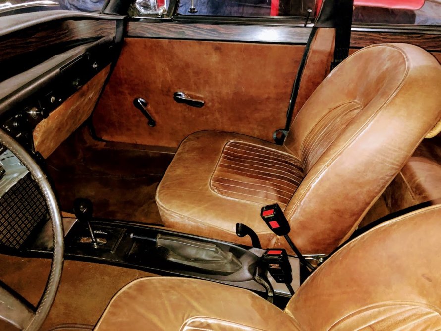 Afbouw Rover P6 V8 3,9