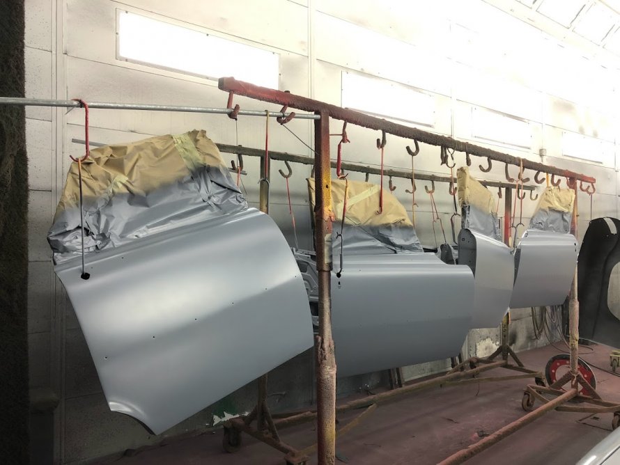 Rover P6 3500S Almond Yellow in de primer......