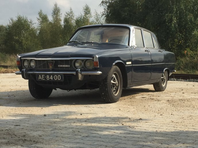 new arrival : Rover P6 3500 1970