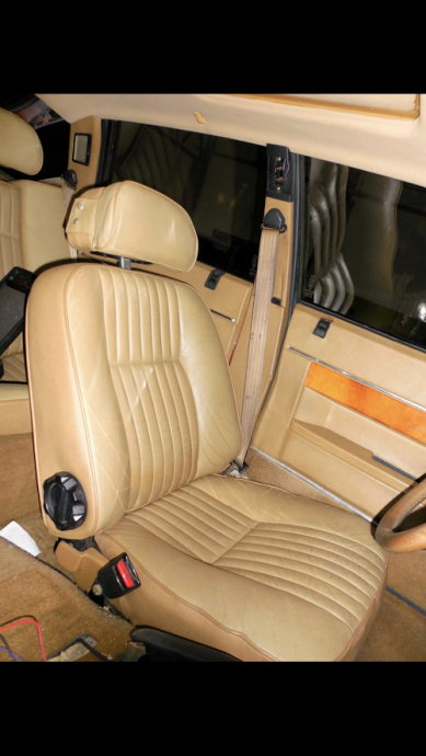 Rover SD1 3500 VandenPlas gereviseerde V8 inbouwen