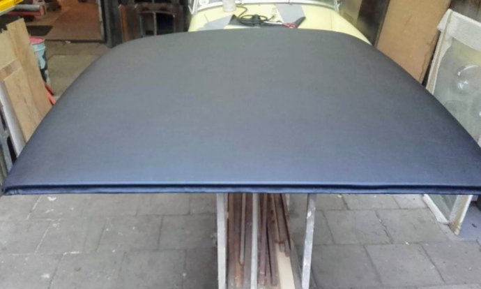 Rover P6 : vernieuwen vinyl dak!