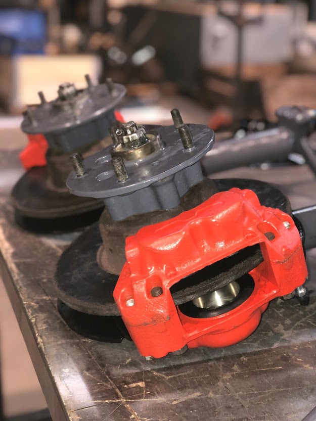 gereviseerde voorwielophanging gereed voor montage