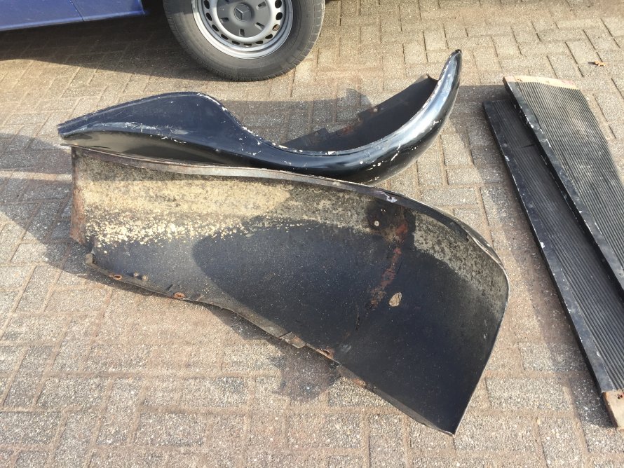 Rover 10 - V8 HOTROD .......