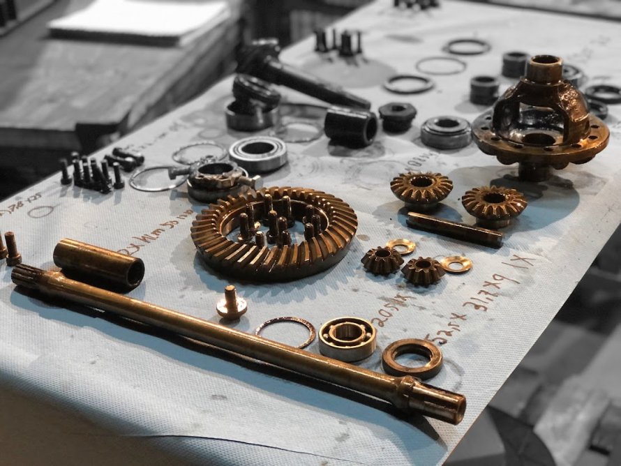 Revisie DIFF P6 2000: keerringen/lagers enzzzz