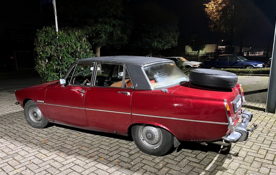 P6 3500 (Airco) op bezoek