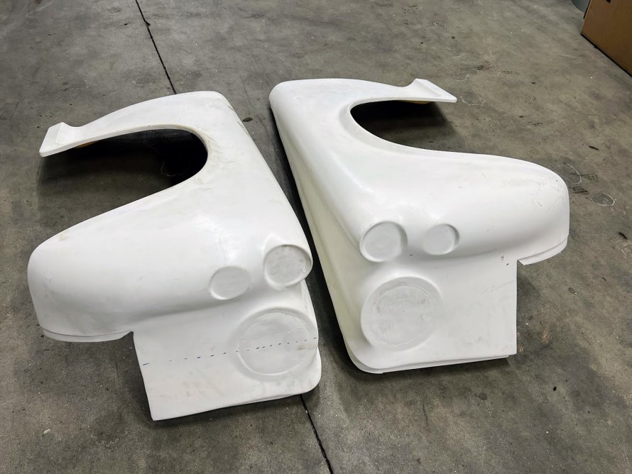 Rover P5(B) glasfiber voorschermen FOR SALE